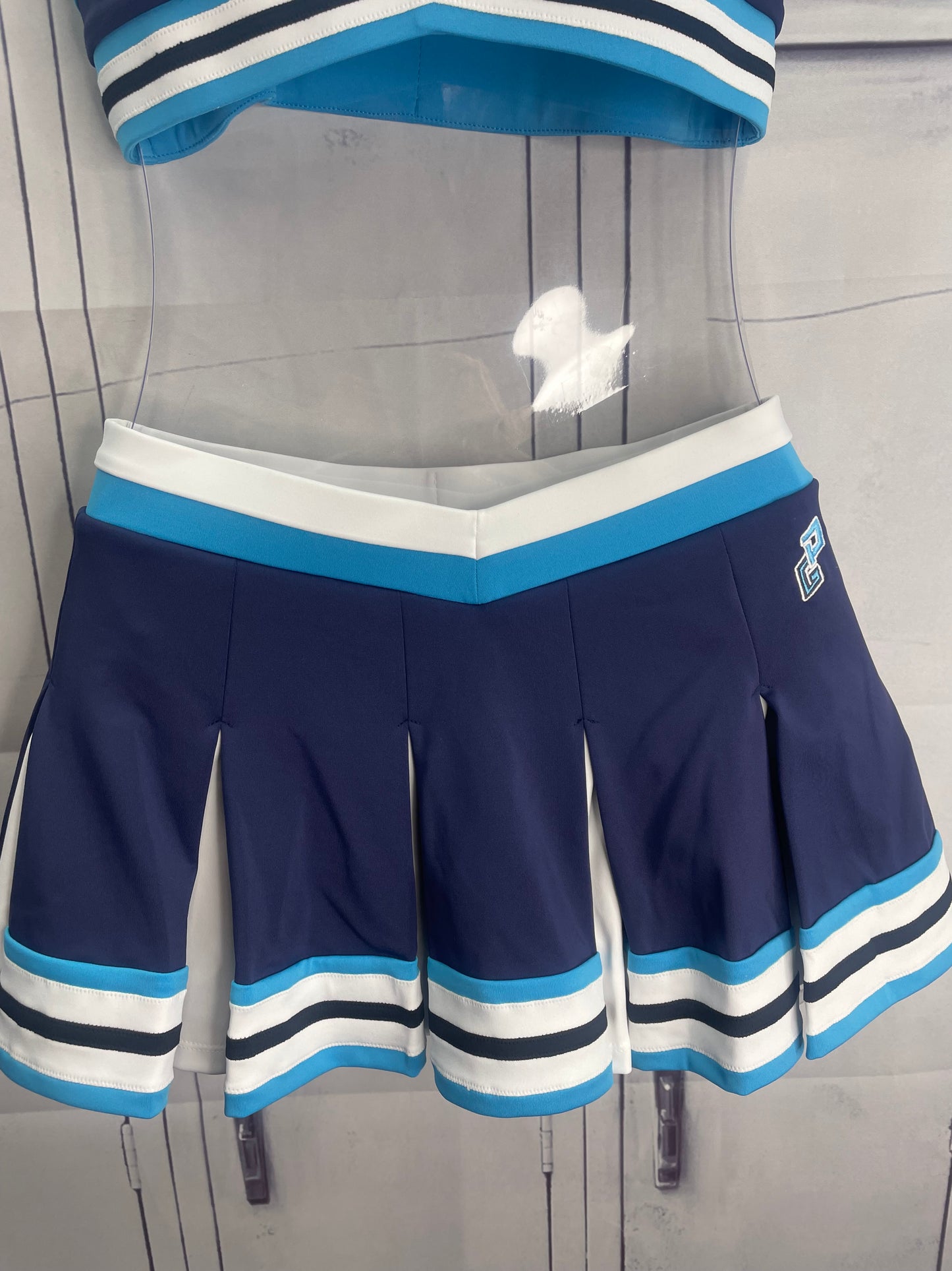 Varsity blues Ali larter coyotes