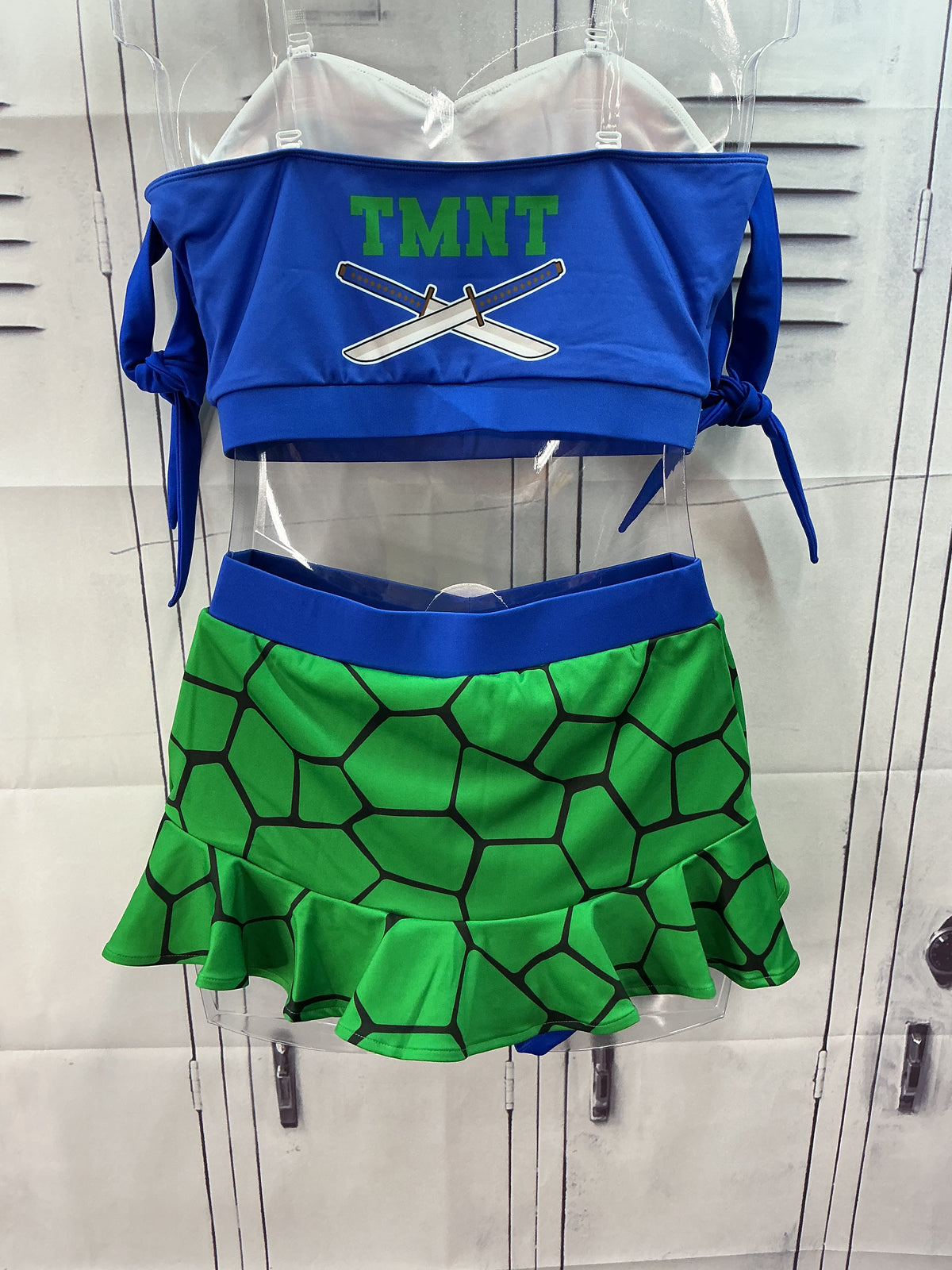 Ninja turtles cheerleader Leonardo