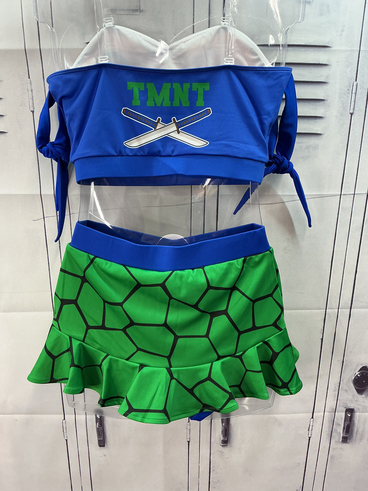 Ninja turtles cheerleader Leonardo